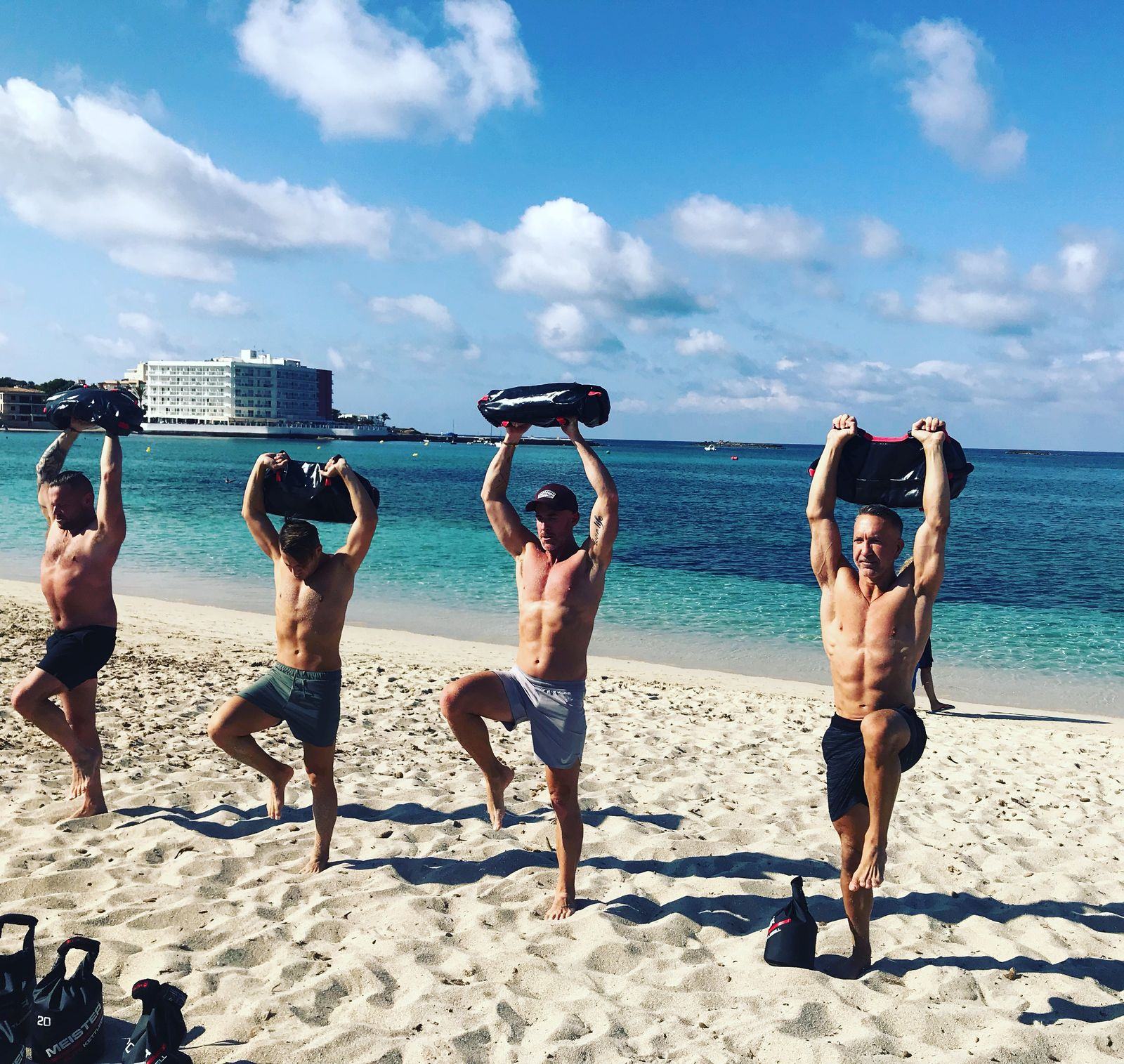 FITNUT Collective retreat, training on the beach